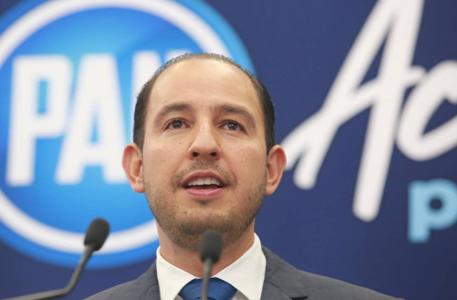 Presidente del PAN acude a la elección en Venezuela y es expulsado del país